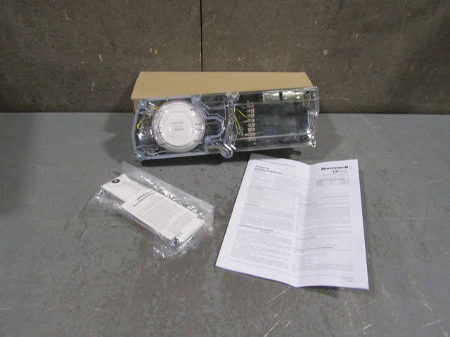 Honeywell SK-Duct-W  Duct Smoke Detector Silent Knight