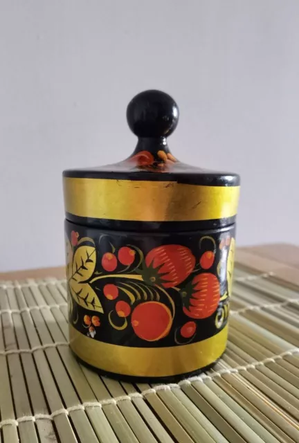 RUSSIAN USSR KHOKHLOMA LACQUERED WOODEN LIDDED STORAGE HAND MADE PAINTED 1980 s