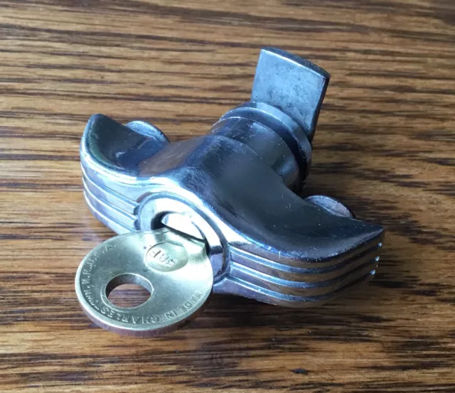 1937 Ford GLOVE BOX LOCK w/KEY vtg 1930s dash knob handle accessory