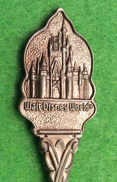 Walt Disney World Magic Kingdom Cinderella Castle Silver Souvenir Spoon 1982