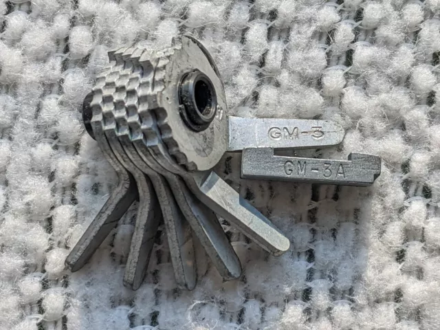 Curtis Clipper Model 15 Key Cutter Set of Cam GM-3, Carriage GM-3A