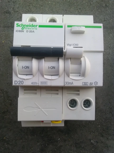 Disjoncteur différentiel DX³ 1P+N C32 6000A 30 mA 2M HPI | 411097