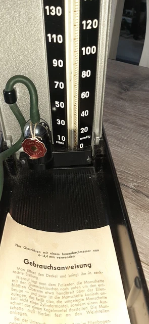 Blutdruckmeßgerät   / Sphygmomanometer 7
