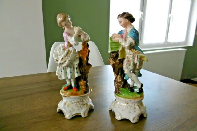 ancienne paire de figurines personnages bouquetières porcelaine Paris XIX siècle