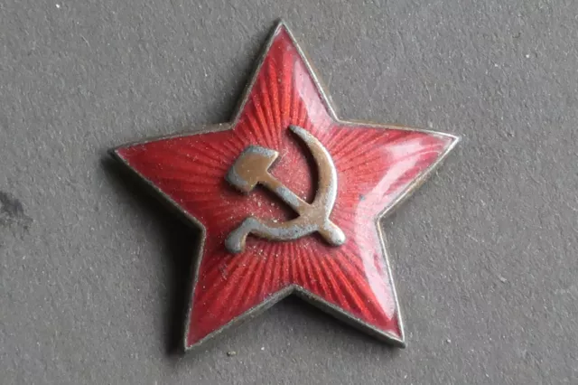 Beute Mützenabzeichen Rußland Stern emailliert, mehrteilig WW2
