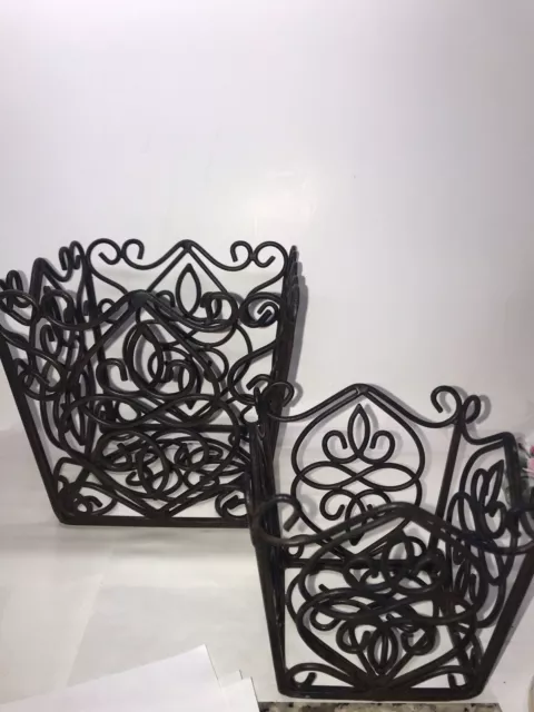 Southern Living At Home Wrought Iron Wire Baskets - Set of 2  Nice