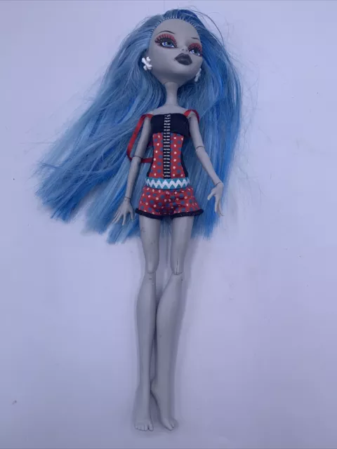 MONSTER HIGH GHOULIA Yelps Gloom Beach Doll With Outfit Only Good