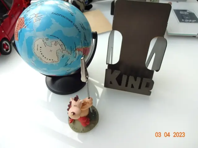 Globus klein + Handyhalter von KIND + Kartenhalter DINO
