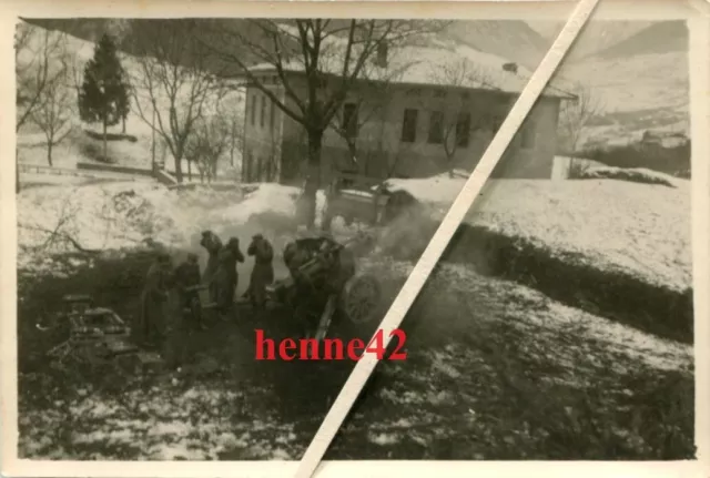 Foto Wehrmacht Italien 1945 10,5-cm-Gebirgshaubitze 40 im Hochgebirge #2