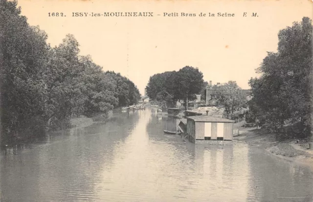 CPA Issy-les-Moulineaux petit bras de la Seine (128770)