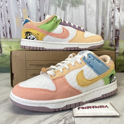 nike dunk low se sanded gold