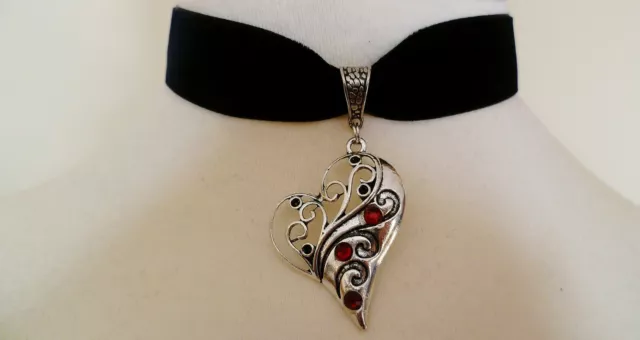 Black Velvet Heart Choker Gothic Necklace Wedding