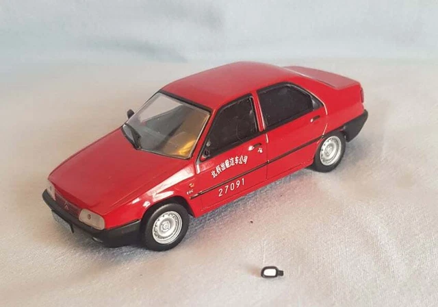 メル Miniature Voiture Dongfeng Citroën ZX Rouge – 4 Portes – Échelle 1