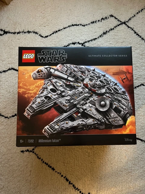 LEGO STAR WARS UCS Faucon millenium 75192 NEUF scell?� millennium falcon Top. EUR 660,00 