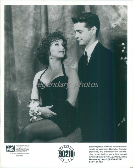 1993 Actors Jason Priestley and Gabrielle Carteris Original News Service Photo