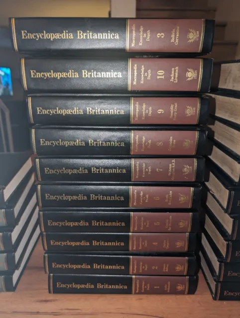 Encyclopedia Britannica 15th Edition 30 Volume Complete Set Padded Leather NICE