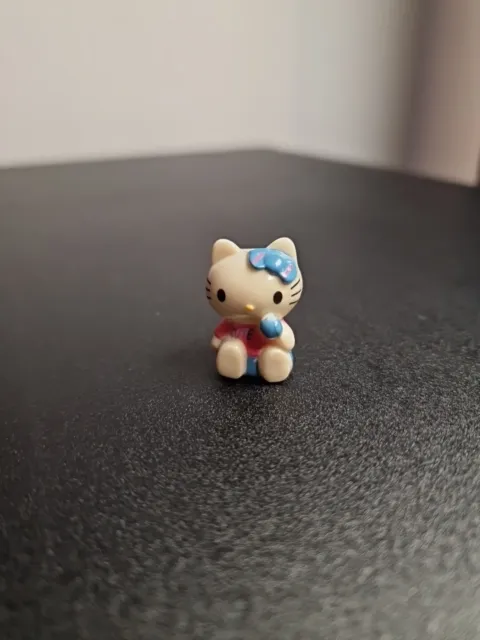 Hello Kitty Figur 10 / Minifigur / Ü Ei / Überraschungseier