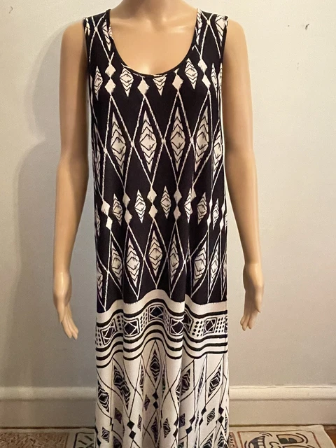 Emerald 'Live And Let Live' Maxi Dress Black & White Stretch Lace Back sz Large