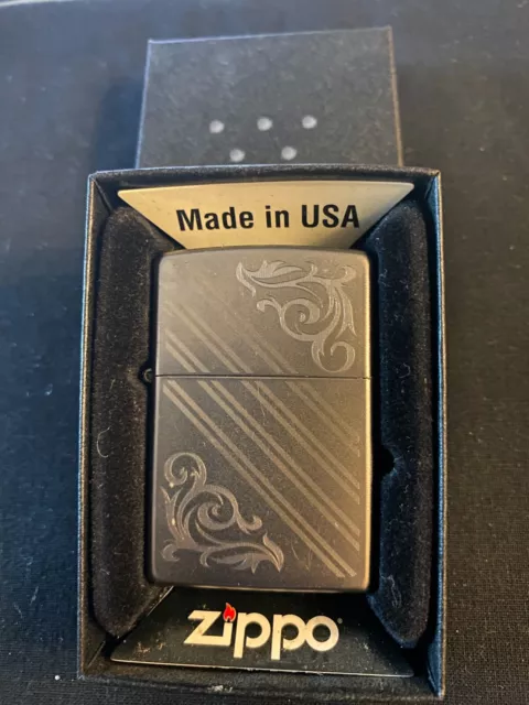 Zippo Avec Boite