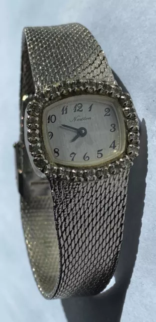 ANCIENNE MONTRE NEWTON femme mouvement m canique entourage