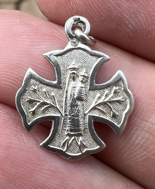 Médaille religieuse ancienne  Vierge à L'enfant  - Metal argenté