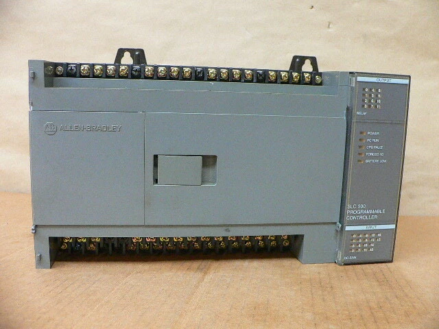 Allen Bradley SLC 500 PROGRAMMABLE CONTROLLER Processor Unit 30 I/O 1747/L30C