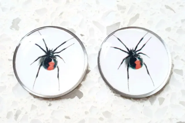 anneys ~ TWO - 20mm GOLF  BALL  MARKERS - red back spider ~