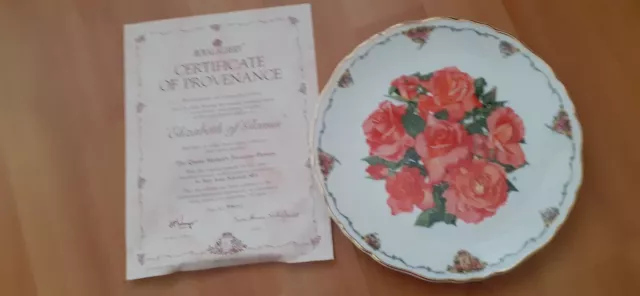 Royal Albert Queen Mother's Favourite Flowers - Elizabeth of Glamis Plate