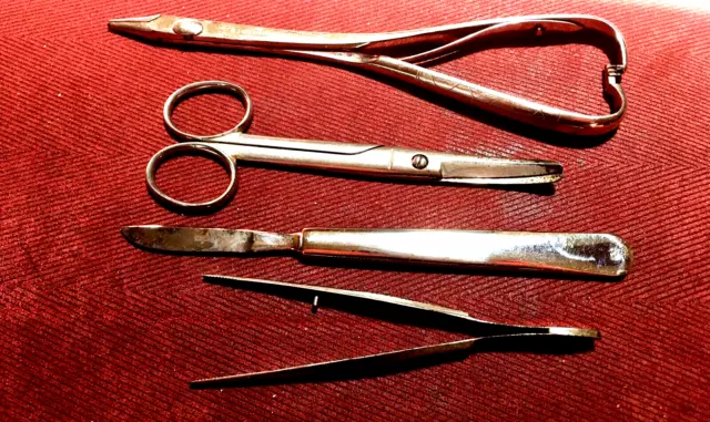 Antique Medicine Surgical Instruments Lot Of 4 Includes SS Handled Scalpel.