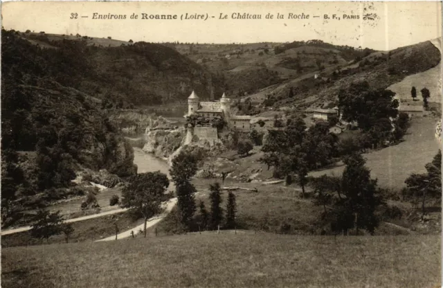 CPA Environs de Roanne - Le Chateau de la Roche FRANCE (916017)