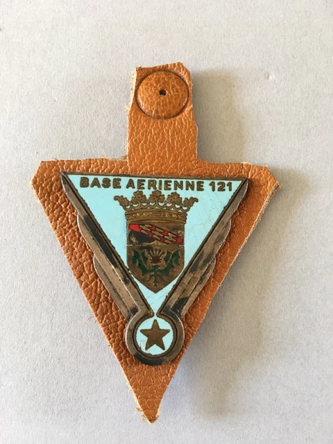Broche (insigne) Militaire Armée De L'Air - Base Aérienne 125 Istres - Occasion