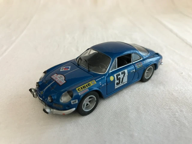 Alpine Renault A110 Tour de Corse 1969 #57 Andruet - 1/43 Universal Hobbies
