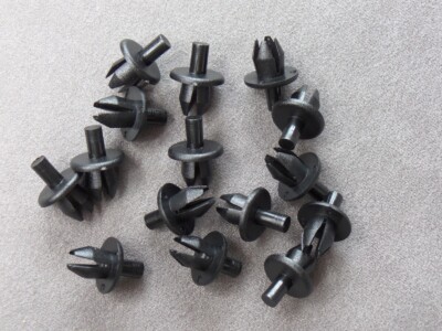 20x Spreizniete Clips für Opel Astra Corsa Zafira Vectra Ford Mercedes VW Volvo 