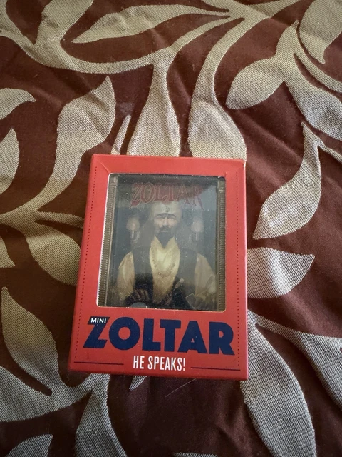 Mini Zoltar: El Adivino Que Habla Y Te Cuenta El Futuro