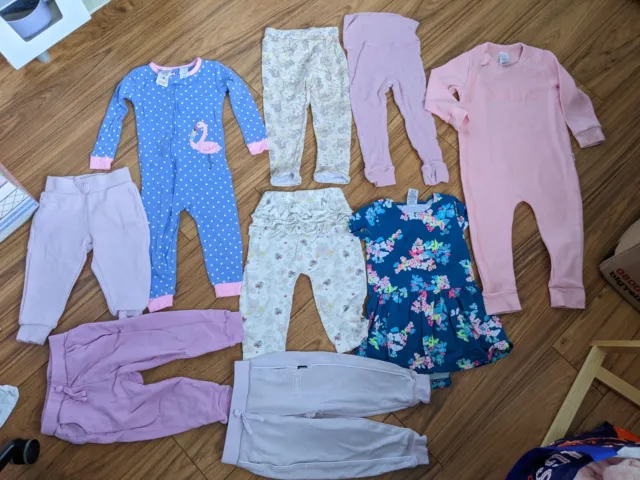 Pacchetto vestiti estivi bambine età 18-24 mesi obbligazioni, Disney, Carter
