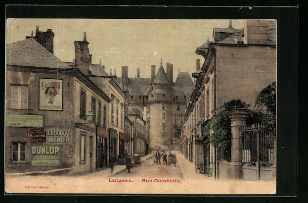 CPA Langeais, Rue Gambetta, vue de la rue