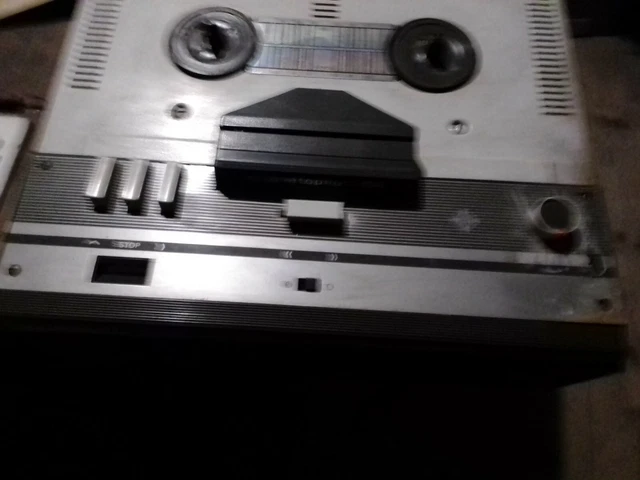 Magnétophone à Bandes TeleFunken 106 - Pour Pièces Ou à Réparer - Non Testé Manche Guitare Magnétophone à Bandes TeleFunken 106 - Pour Pièces Ou à Réparer - Non Testé Manche Guitare