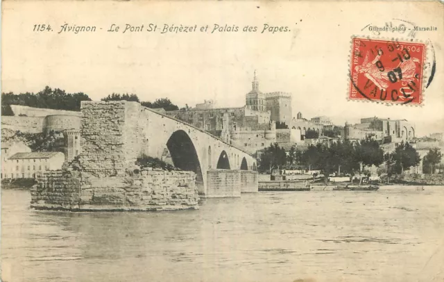 84  Avignon  Le Pont Saint Benezet Et Palais Des Papes