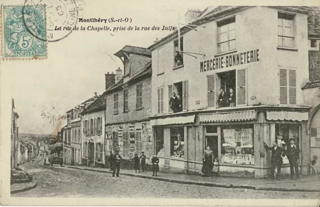 CPA - Montlhéry - la Route de la Chapelle