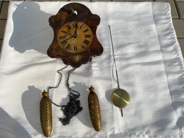 Antiguo reloj de cuco de la Selva Negra * siglo XIX * Elevador de cadena
