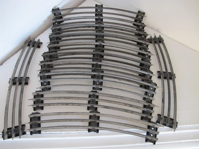 7 Rails Courbes R18 30° Pour Train Miniature échelle HO - Made In Austria - Occasion (34 Traverses)