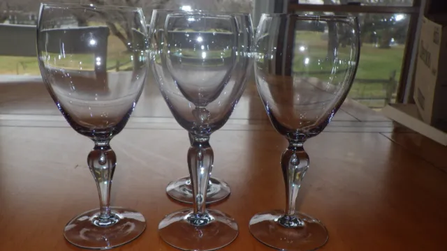 Vasos de vino de cristal ahumado con vástago de burbuja controlado por el cuerpo 4 tallos de 8 onzas