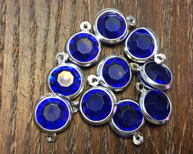 Vintage Silver Ocean Blue Lucite Round Faceted Bezel Charm Drops Finding Lot