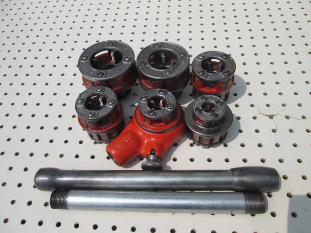 Ridgid 111R, Pipe Ratchet Threader Set 6 Cutter Heads Npt Inserts Ridgid 111R, Pipe Ratchet Threader Set 6 Cutter Heads Npt Inserts