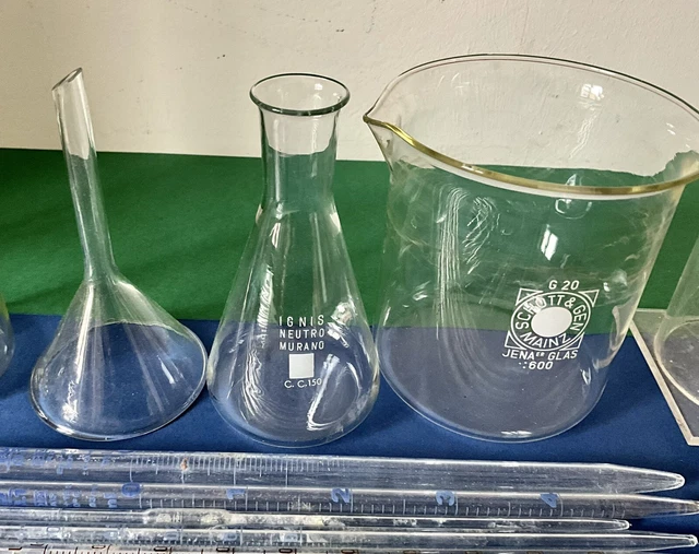 Vetreria laboratorio vintage 6