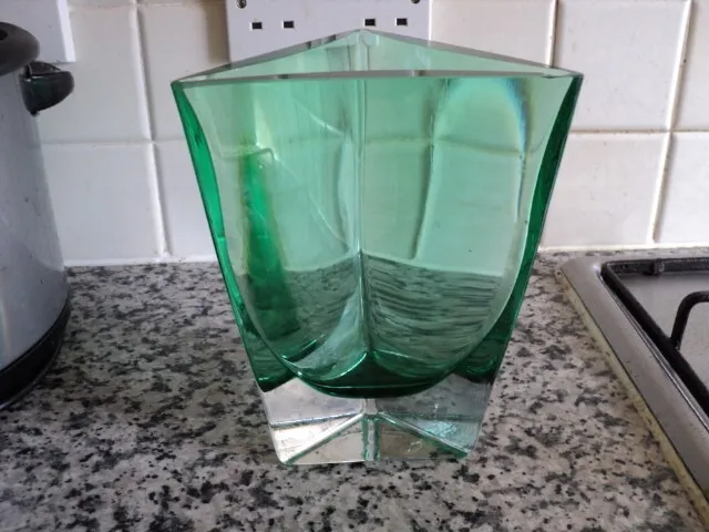 HEAVY LSA POLAND ART GLASS 8” Green VASE TRIANGLE THICK BOTTOM Hand Blown