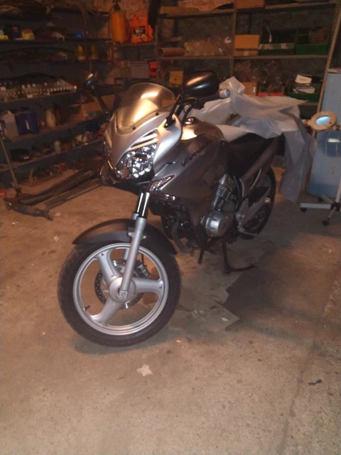 MOTO HONDA VARADERO 125 ex svizzera motore revisionato