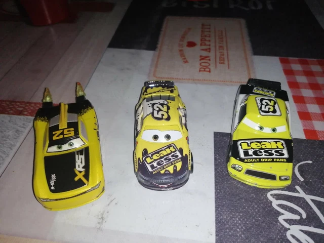lot de  voitures cars disney pixar metal  d occasion