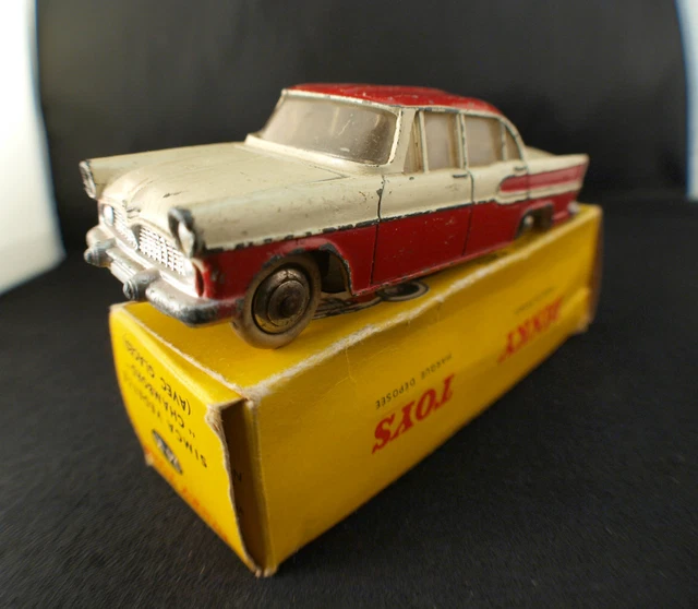 DINKY TOYS 24K Simca Chambord d'origine Made in France Meccano EUR 40