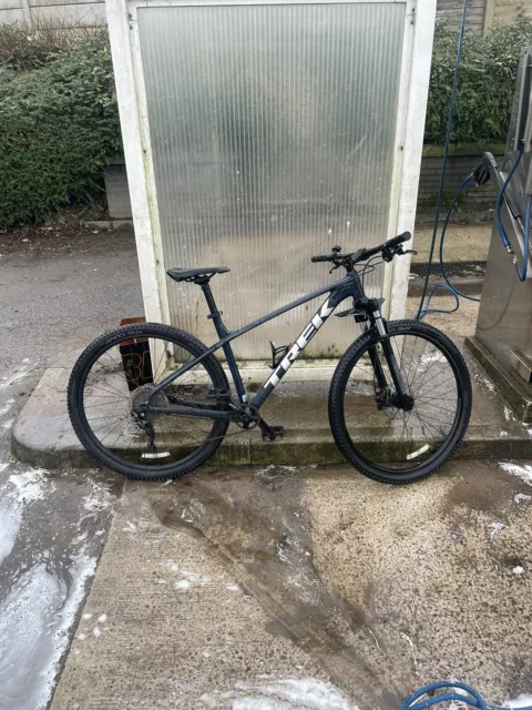 TREK 4500 MOUNTAIN bike. 16